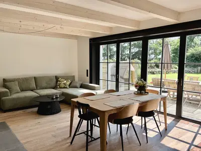 Wohnzimmer mit Ausblick