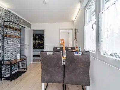 DiningRoom