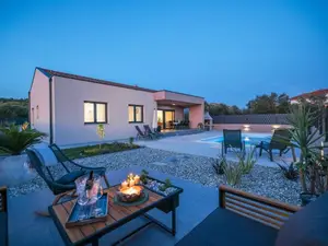 Ferienhaus für 6 Personen (110 m²) in Sukošan