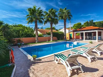 Ferienhaus für 6 Personen in Sumartin 3/10