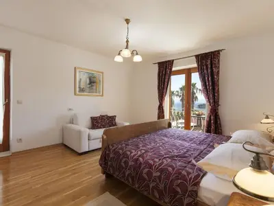 Ferienhaus für 8 Personen in Sumartin 10/10