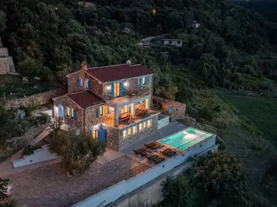 Ferienhaus für 10 Personen (238 m²) in Supetarska Draga 1/10