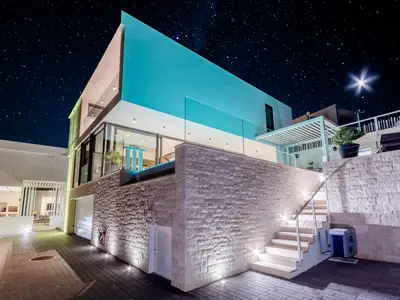 Ferienhaus für 8 Personen (300 m²) in Sutivan 10/10