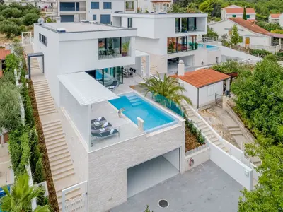 Ferienhaus für 16 Personen (620 m²) in Sutivan 4/10