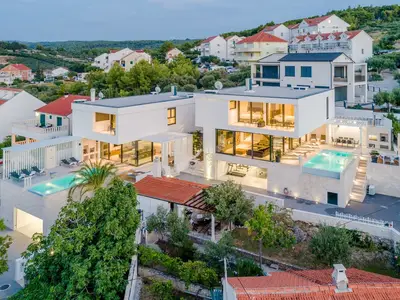 Ferienhaus für 16 Personen (620 m²) in Sutivan 6/10