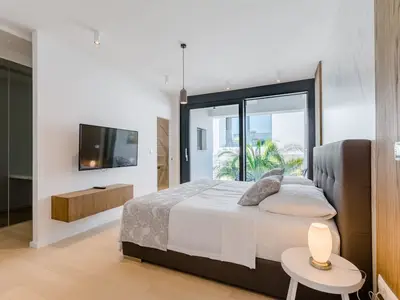 Ferienhaus für 16 Personen (620 m²) in Sutivan 10/10