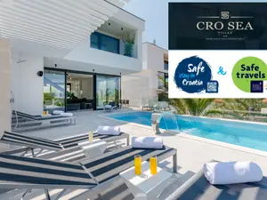 Ferienhaus für 8 Personen (320 m²) in Sutivan