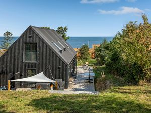 Ferienhaus für 8 Personen (190 m²) in Svaneke