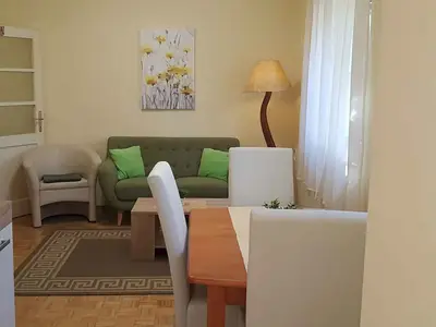 Ferienhaus für 5 Personen (80 m²) in Sveti Filip i Jakov 1/10