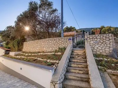 Ferienhaus für 4 Personen in Sveti Jakov 5/10