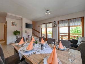 24005323-Ferienhaus-8-Sveti Križ-300x225-4