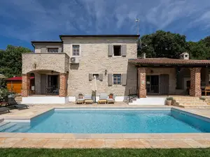 Ferienhaus für 6 Personen (160 m²) in Sveti Lovreč Pazenatički