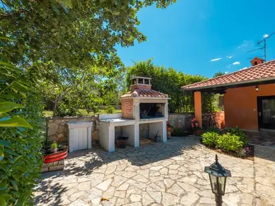 Ferienhaus für 8 Personen in Sveti Lovreč 5/10