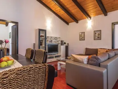 Ferienhaus für 8 Personen in Sveti Lovreč 9/10