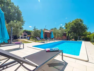 Ferienhaus für 10 Personen (110 m²) in Sveti Lovreč 1/10