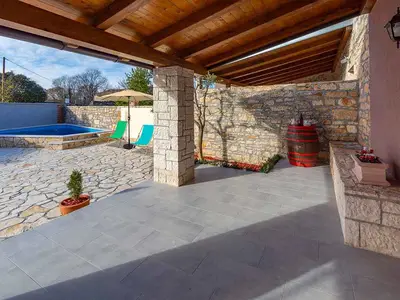 Ferienhaus für 5 Personen (100 m²) in Svetvinčenat 1/10