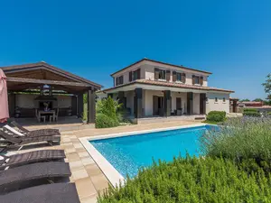 Ferienhaus für 12 Personen (265 m²) in Juršići