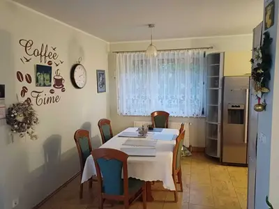 DiningRoom