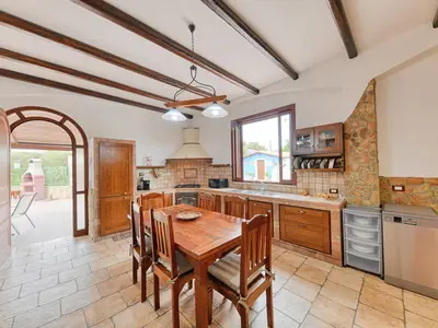 DiningRoom