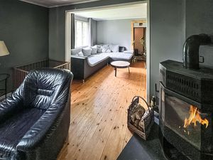 23761149-Ferienhaus-6-Sysslebäck-300x225-4