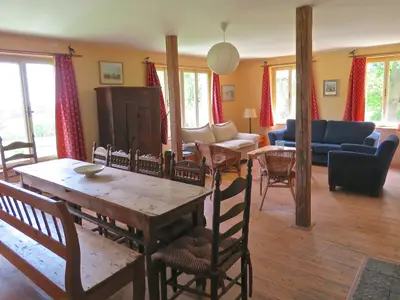 DiningRoom