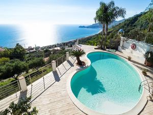 21698083-Ferienhaus-7-Taormina-300x225-2