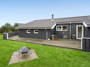 23582653-Ferienhaus-8-Tarm-300x225-0