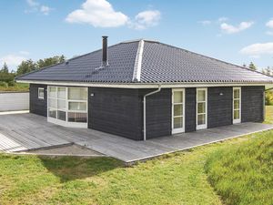 23729657-Ferienhaus-8-Tarm-300x225-5