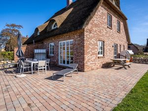 Haus und Terrasse