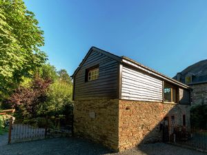 19338663-Ferienhaus-4-Tavigny-300x225-4