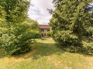 23666162-Ferienhaus-4-Teigny-300x225-4