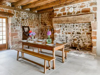 DiningRoom