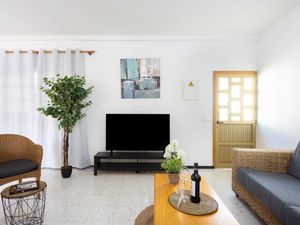 23543357-Ferienhaus-5-Tejeda-300x225-3