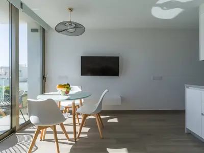DiningRoom