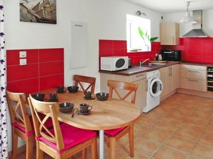 23289744-Ferienhaus-4-Telgruc-Sur-Mer-300x225-1