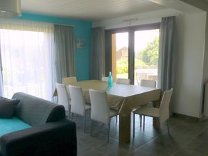 23328593-Ferienhaus-7-Telgruc-Sur-Mer-300x225-3