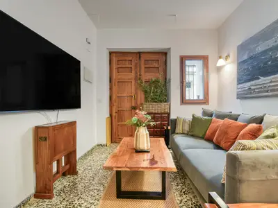 Photo, INSIDE, OUTSIDE