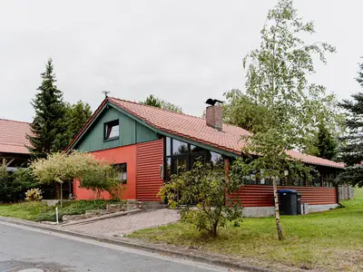 Haus Front (2)