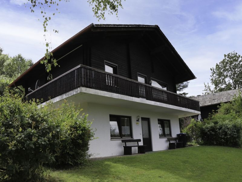 23855071-Ferienhaus-8-Thalfang-800x600-0