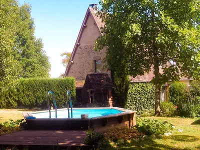 PoolOfHouse