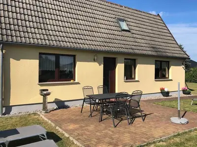Ferienhaus für 4 Personen (75 m²) in Thesenvitz 2/10