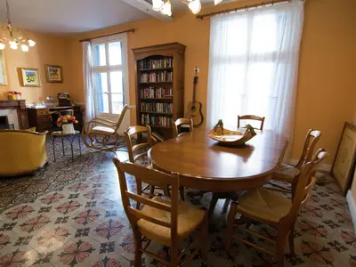 DiningRoom