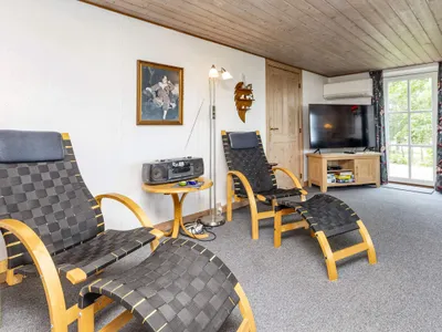 Indoor Indoor