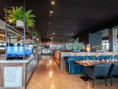 DiningRoom