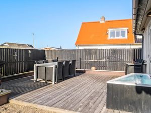 23739832-Ferienhaus-8-Thyborøn-300x225-1