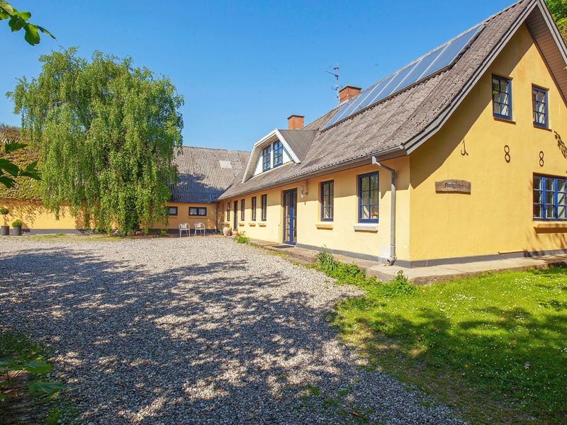 2051779-Ferienhaus-14-Thyholm-800x600-0