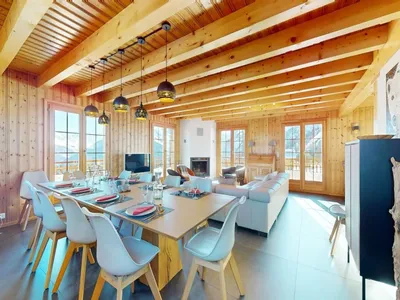 DiningRoom