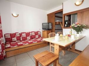 21472863-Ferienhaus-6-Tignes-300x225-3