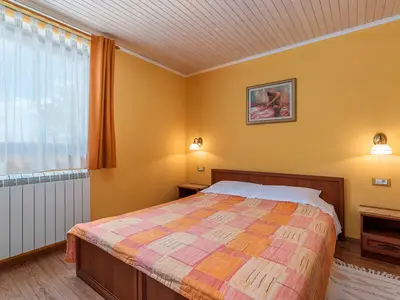 Ferienhaus für 6 Personen (91 m²) in Tinjan 9/10