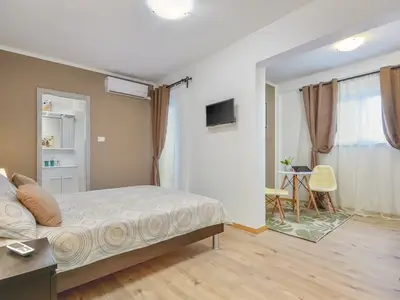 Ferienhaus für 8 Personen (175 m²) in Tinjan 5/10